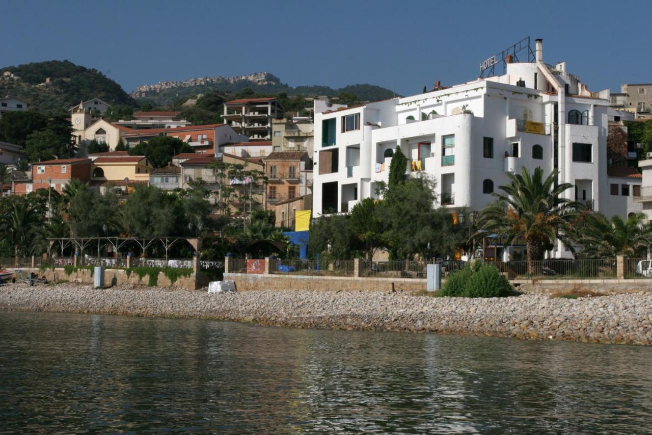 Museo D'arte Contemporanea Atelier Sul Mare Hotel Castel di Tusa